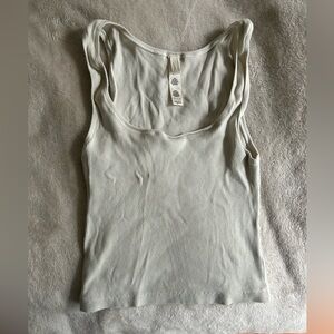 SKIMS RIBBED COTTON BONE TOP